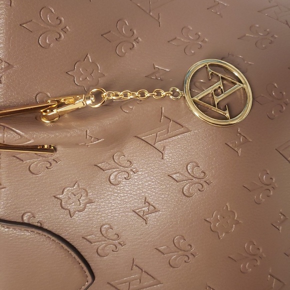 Adrienne Vittadini Embossed Logo Tote Bag (Final price) - Picture 9 of 9